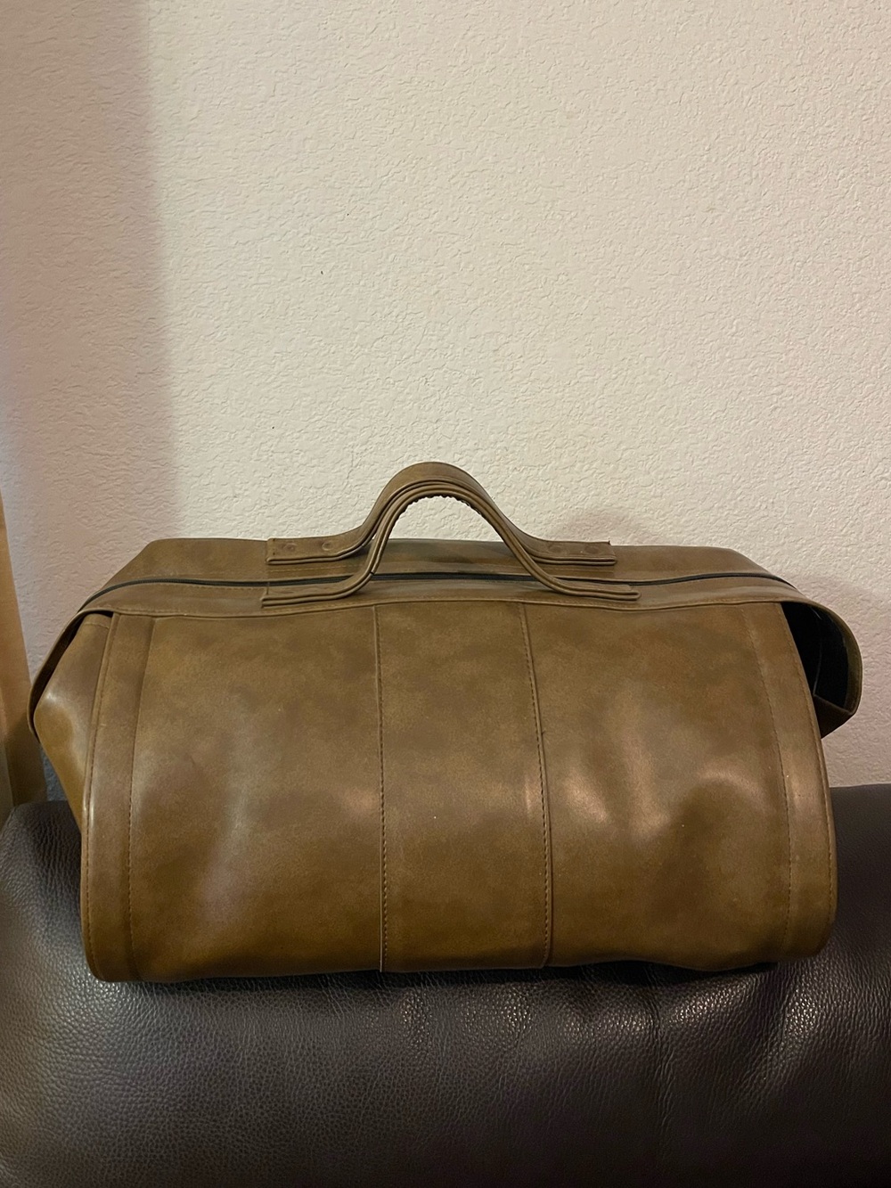 Vintage please check all picture of condition